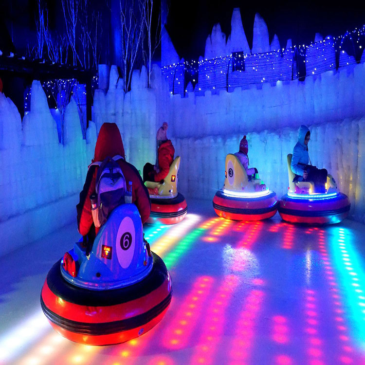 冰上碰碰車 冰上碰碰車